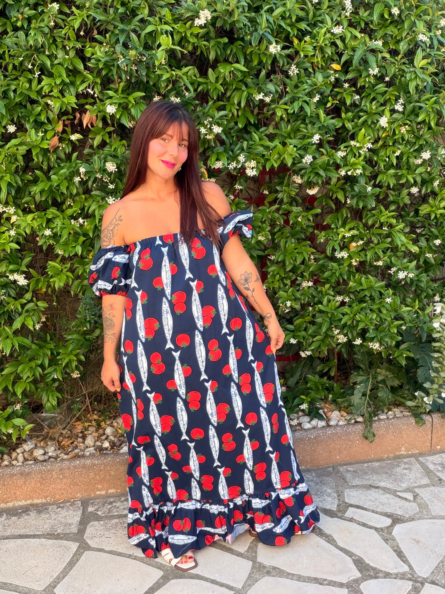 Robe tomate bleue