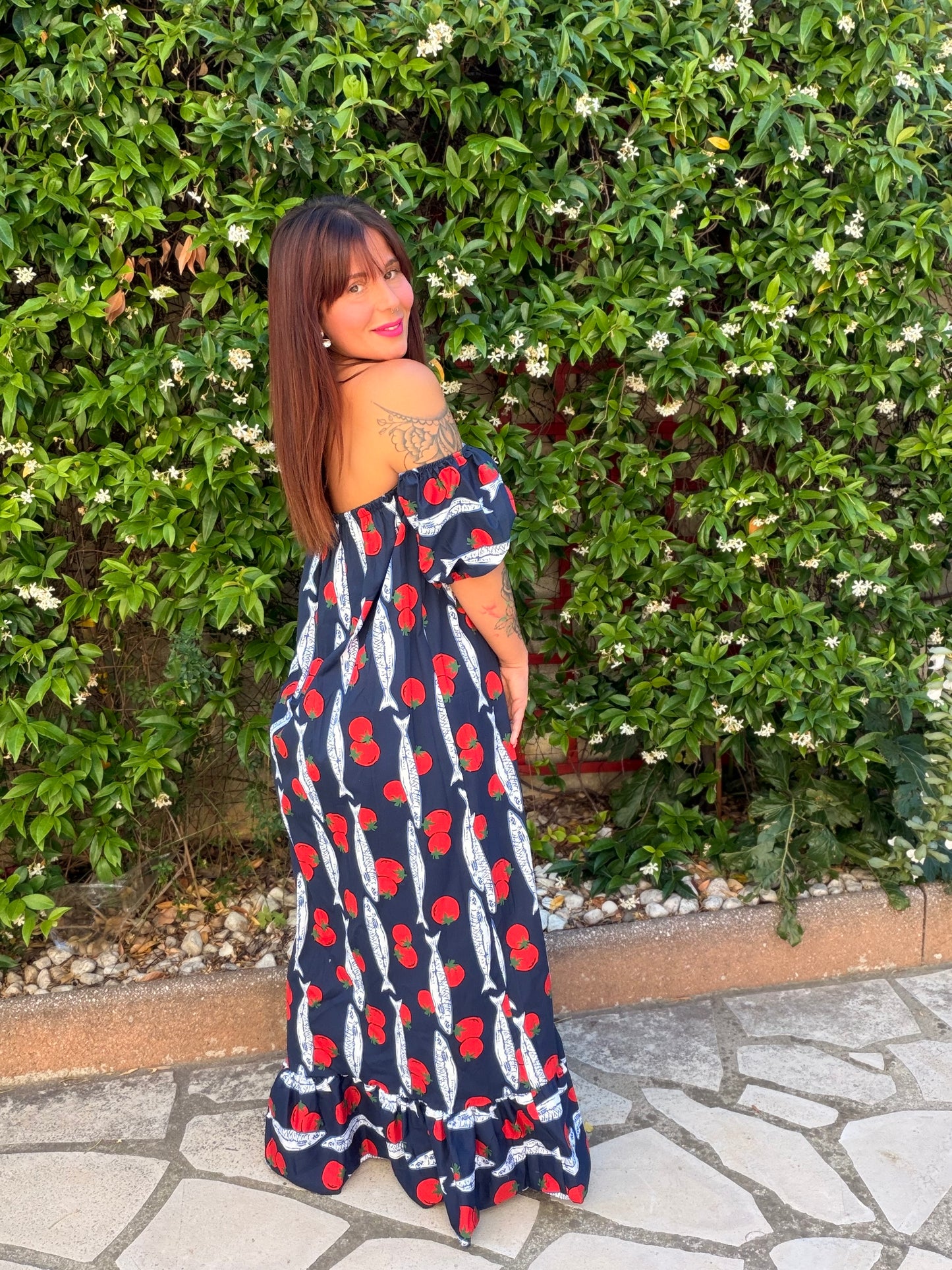 Robe tomate bleue
