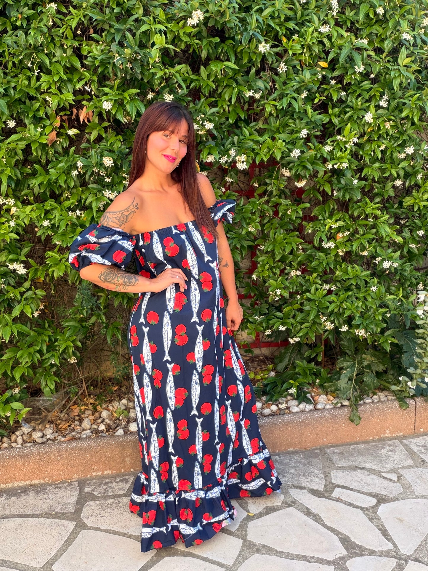 Robe tomate bleue