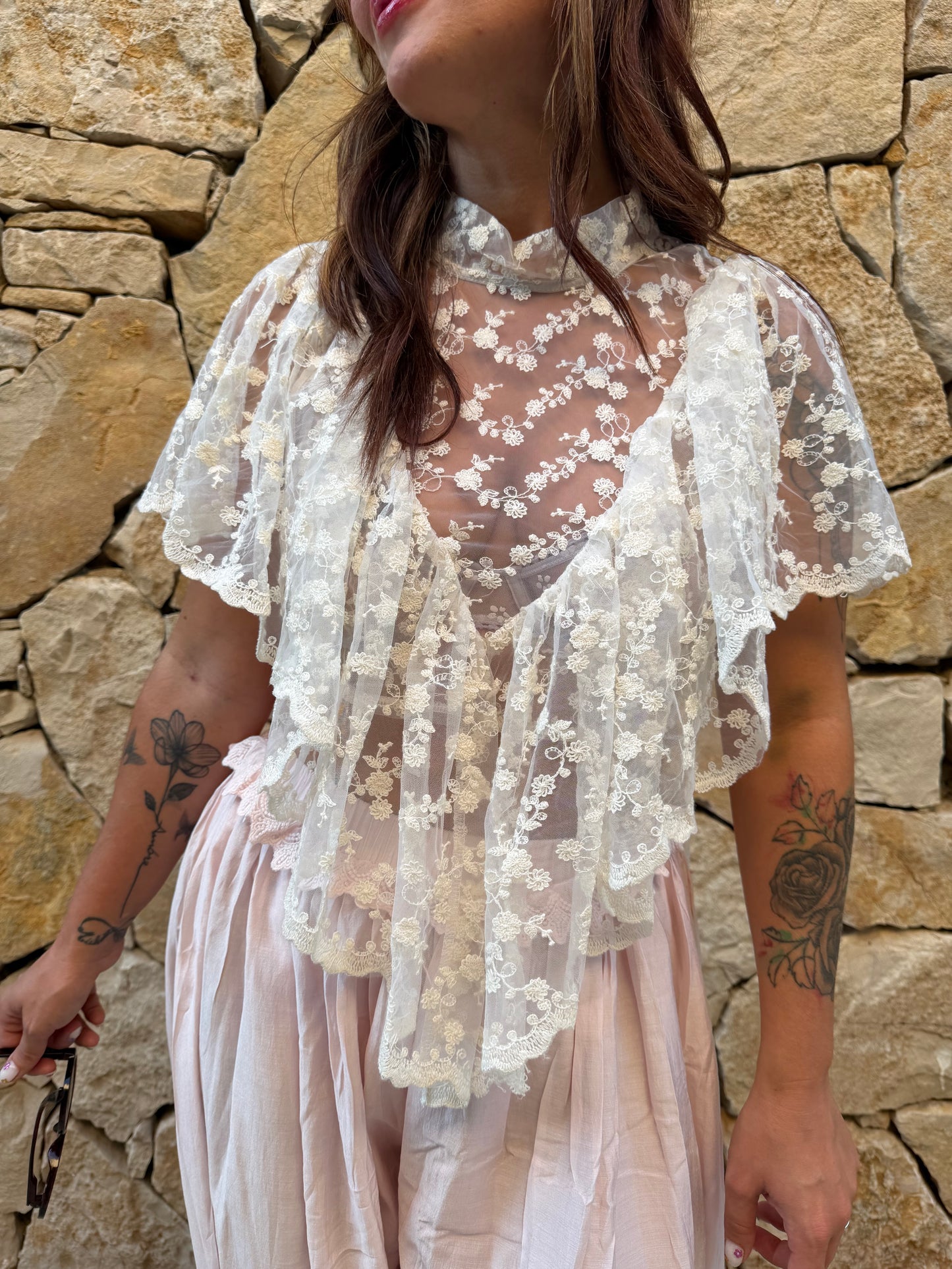 Haut dentelle bohème chic